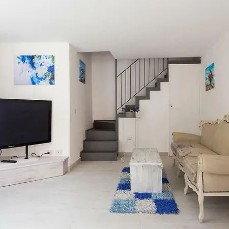 Di Gio Apartment Catania